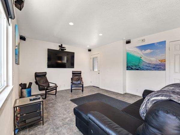 Newport Beach Home 983592