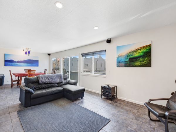 Newport Beach Home 983592