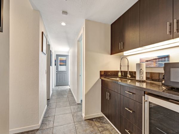 Newport Beach Home 983592