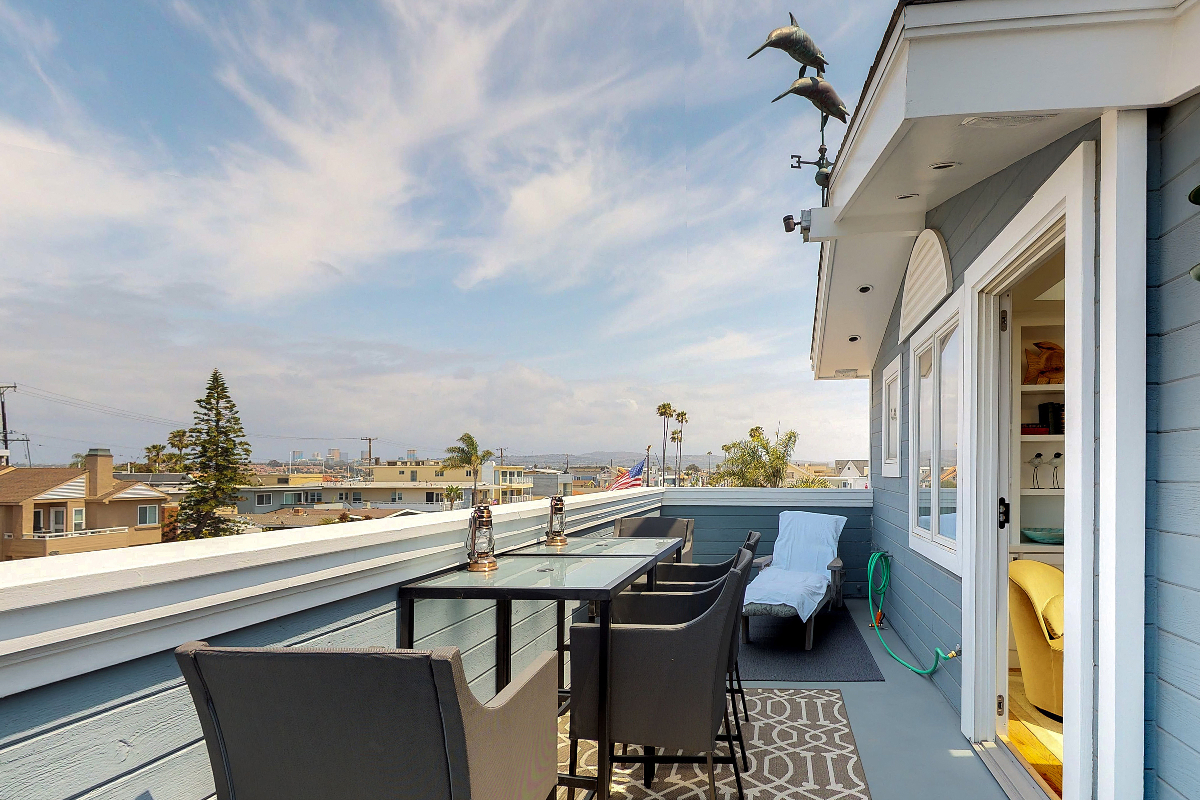 Newport Beach Home 983593