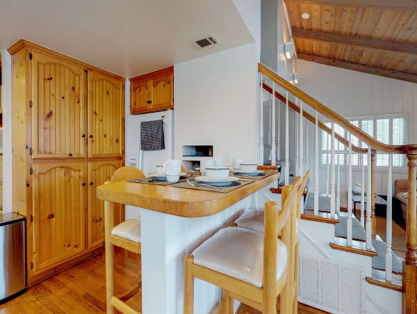Newport Beach Home 983593
