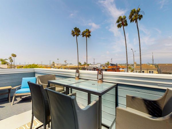 Newport Beach Home 983593