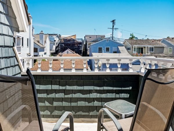 Newport Beach Home 983594