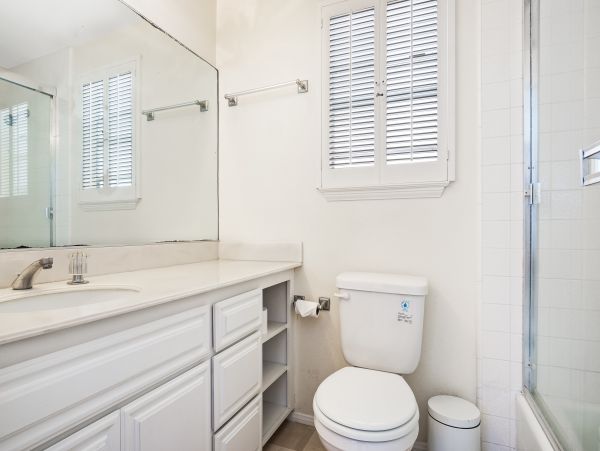 Newport Beach Home 983594