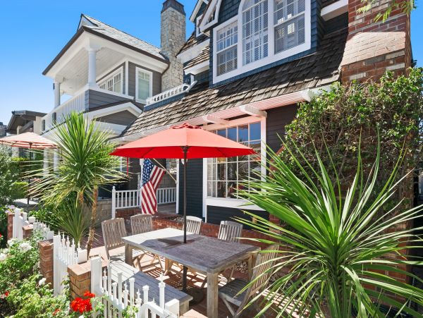 Newport Beach Home 983594