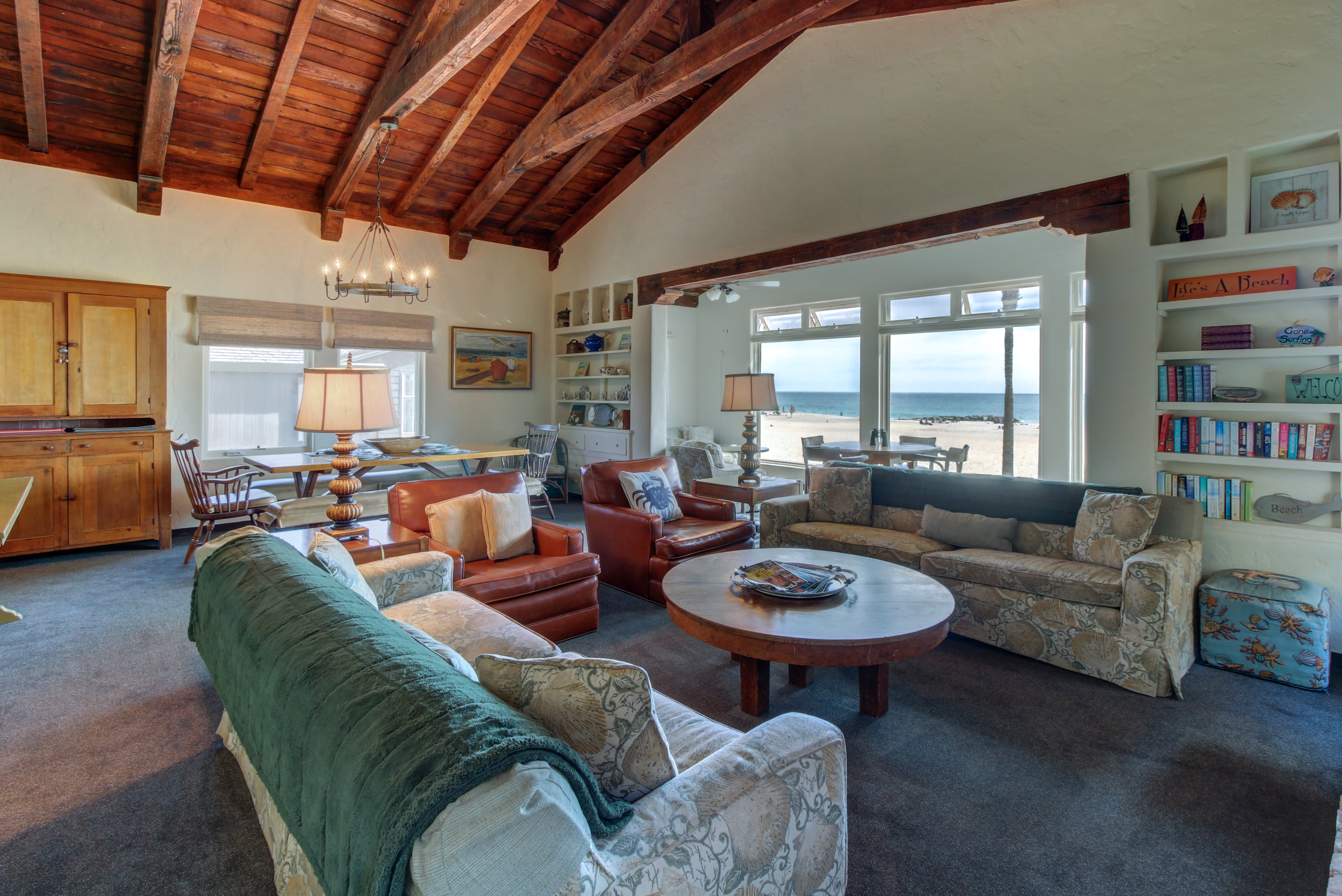 Newport Beach Home 983597