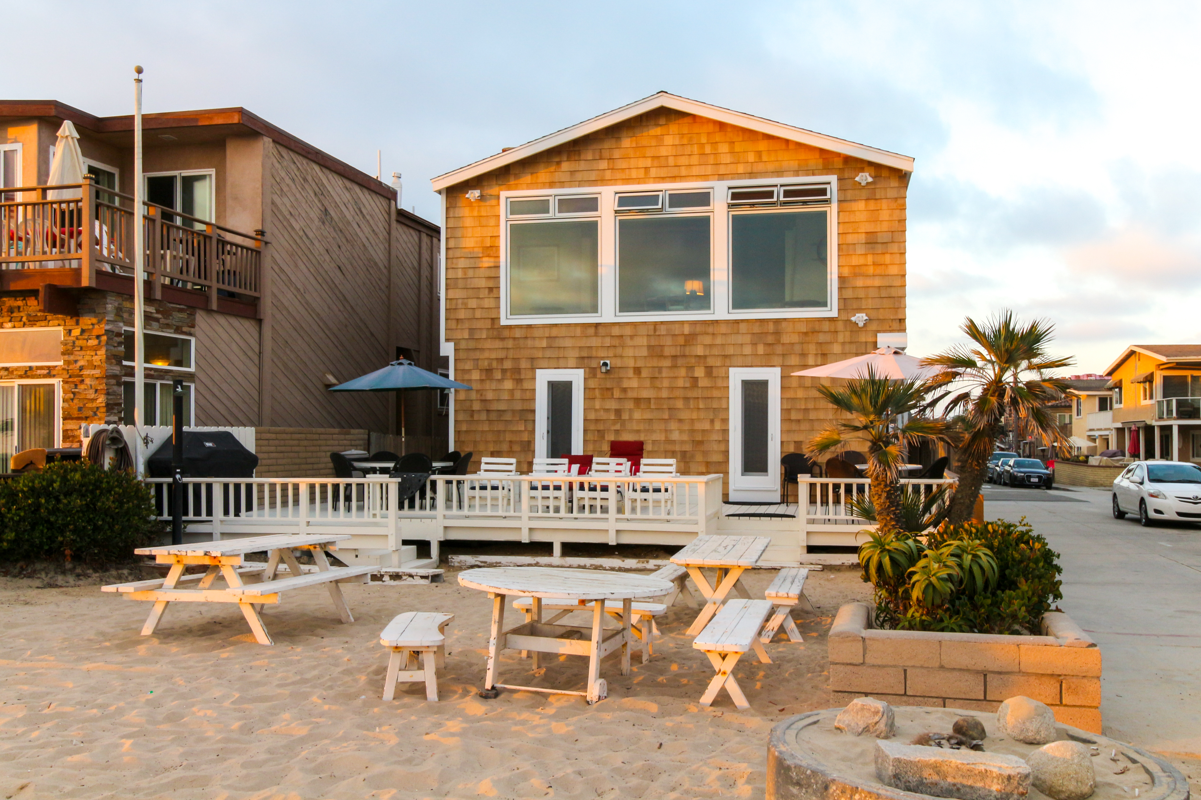 Newport Beach Home 983597