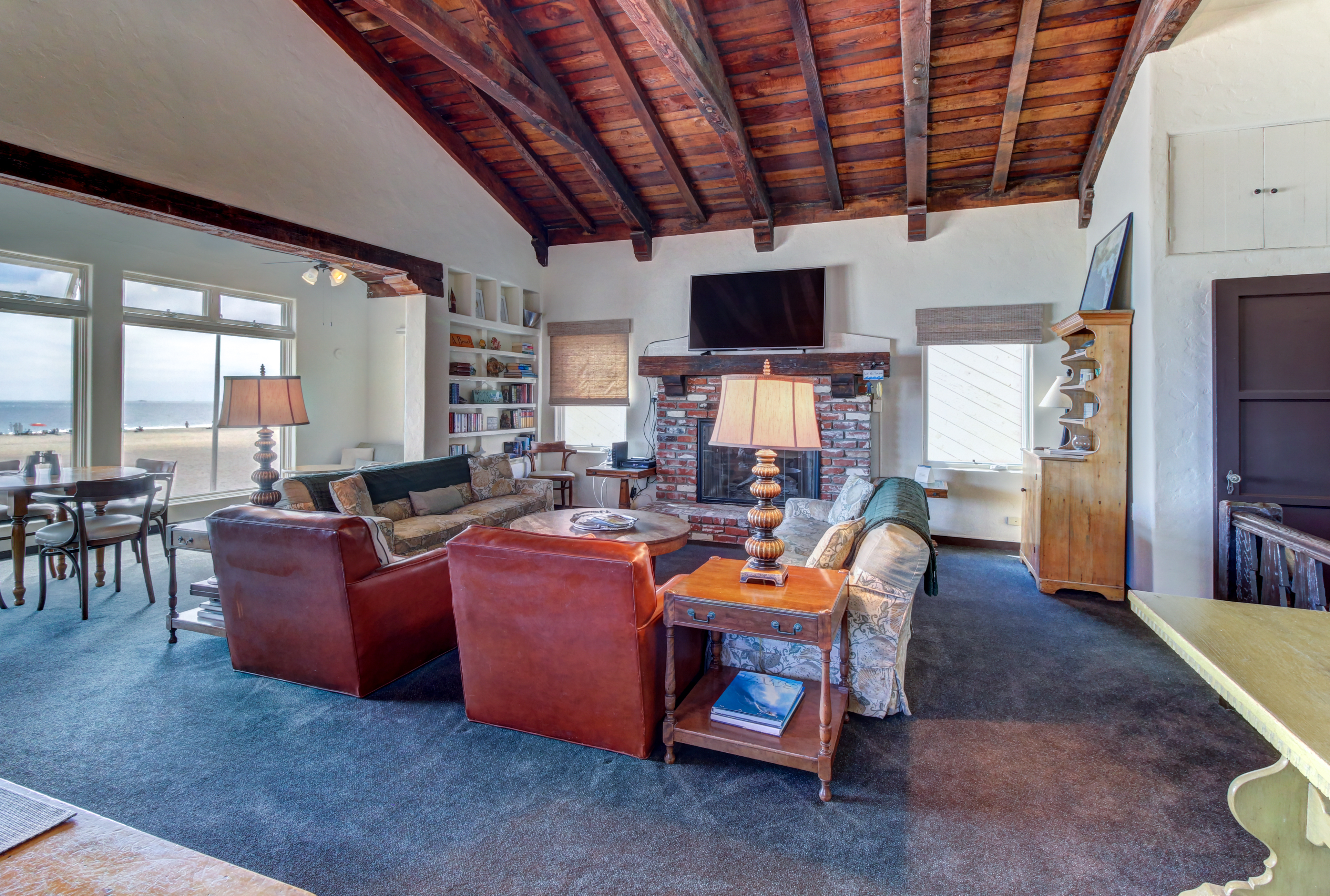 Newport Beach Home 983597