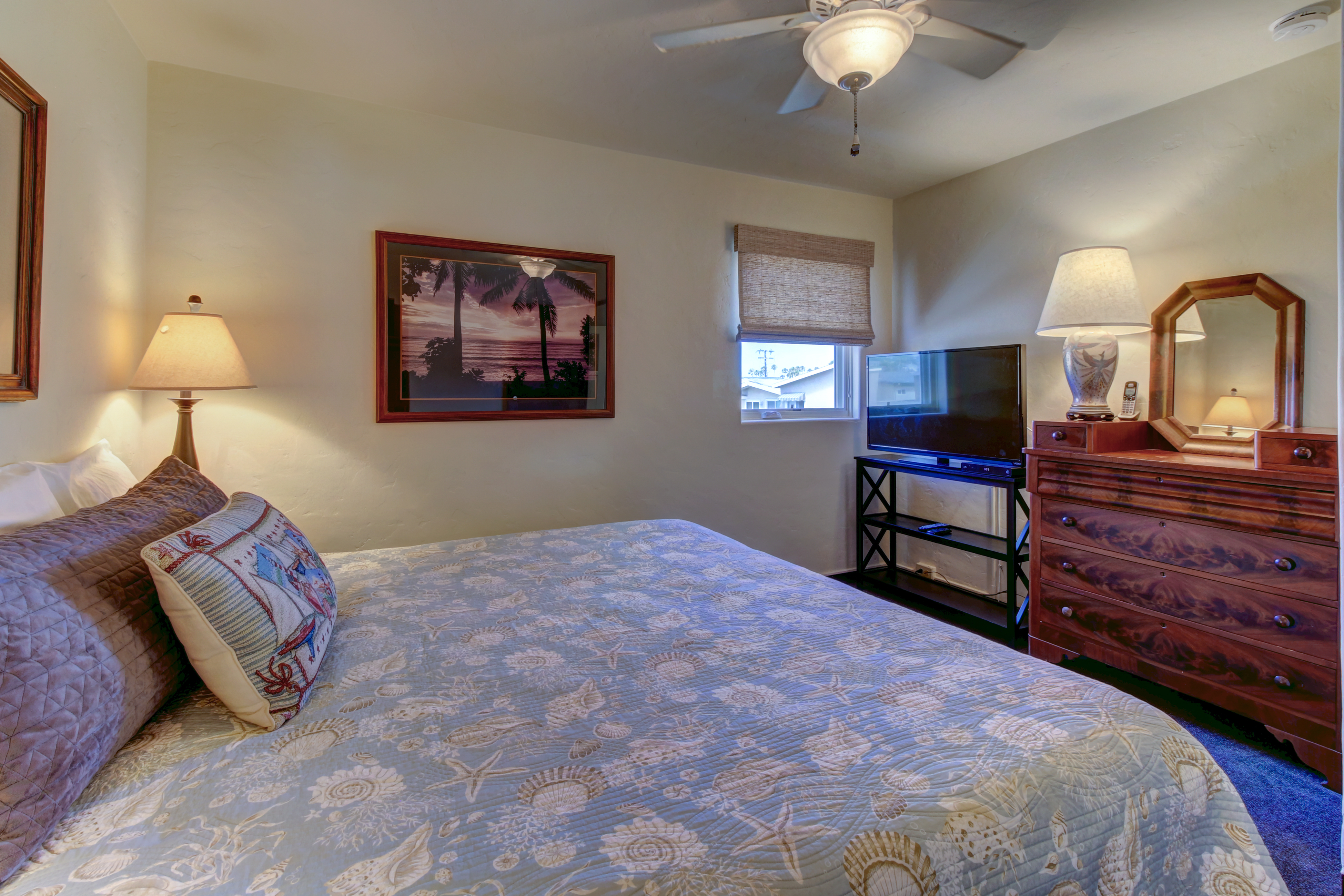 Newport Beach Home 983597