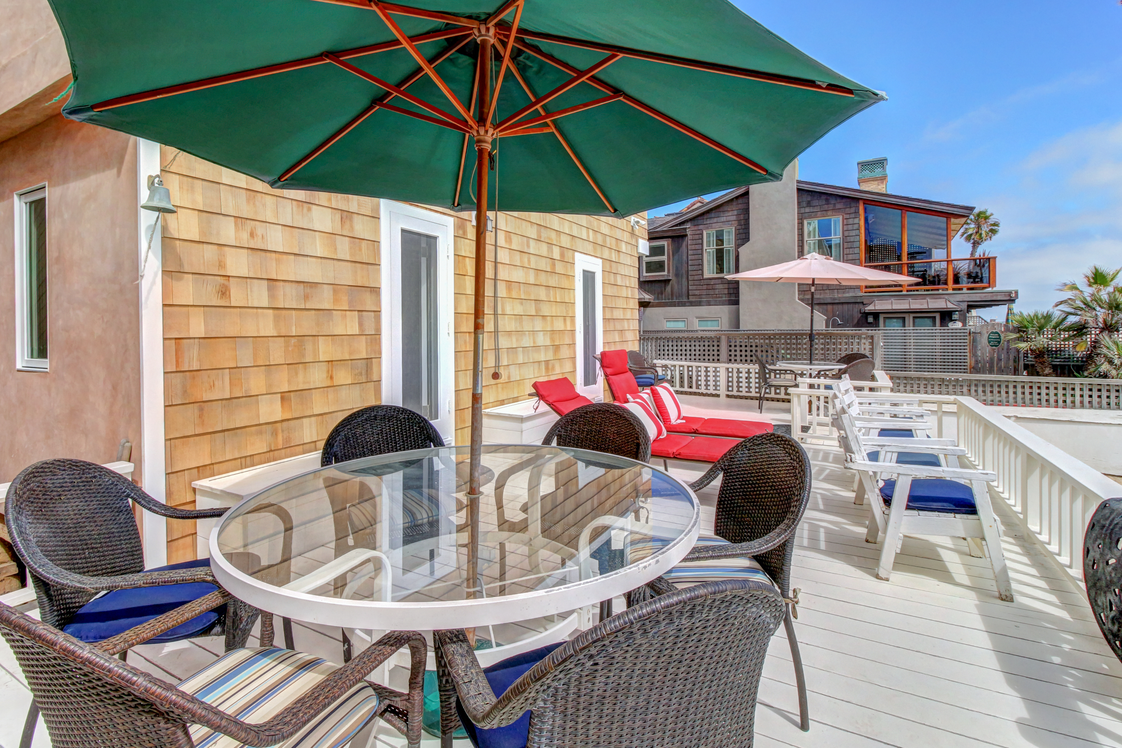 Newport Beach Home 983597