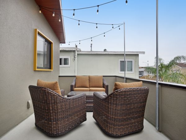 Newport Beach Home 983598