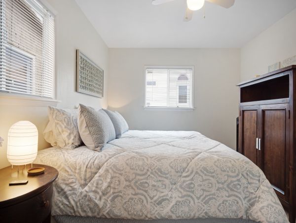 Newport Beach Home 983598