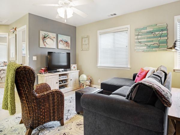 Newport Beach Home 983601