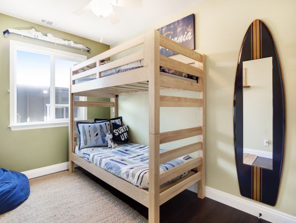 Newport Beach Home 983601