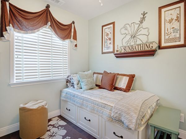 Newport Beach Home 983601