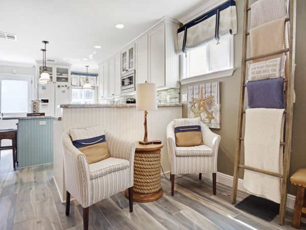 Newport Beach Home 983601