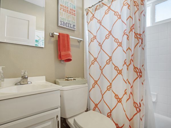 Newport Beach Home 983601