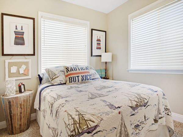 Newport Beach Home 983601