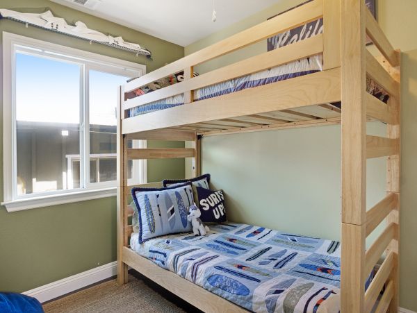 Newport Beach Home 983601