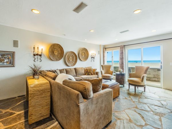 Newport Beach Home 983602