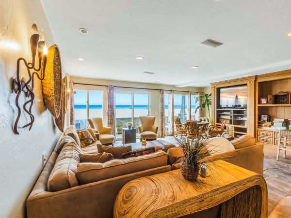 Newport Beach Home 983602