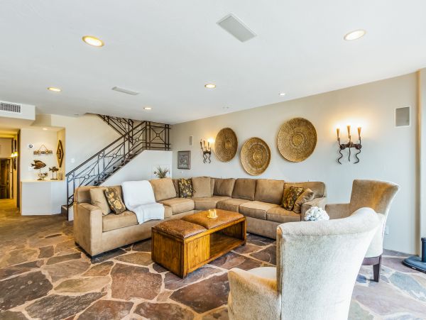 Newport Beach Home 983602