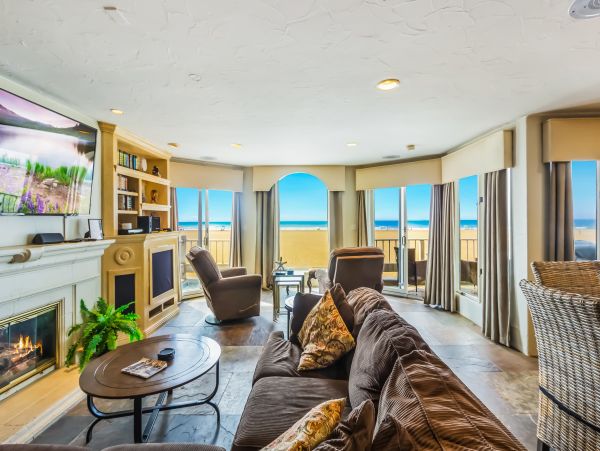 Newport Beach Home 983602