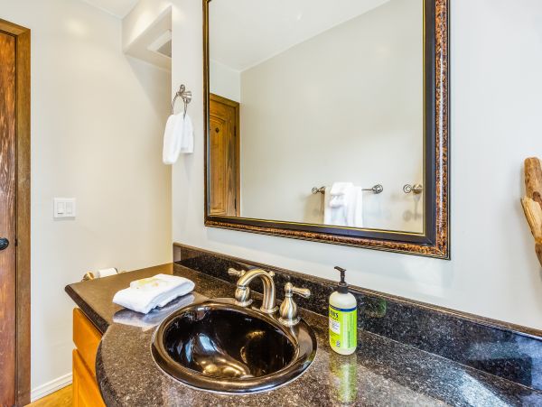Newport Beach Home 983602