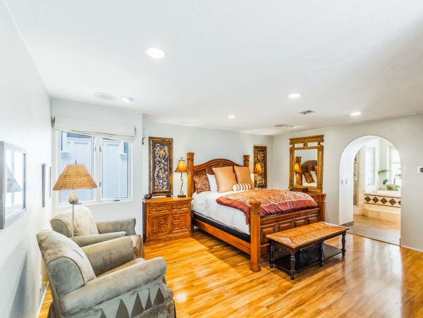 Newport Beach Home 983602
