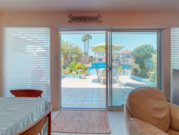 Newport Beach Home 983604