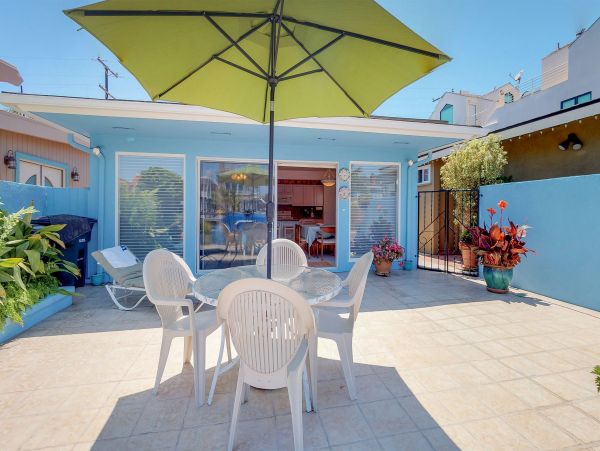 Newport Beach Home 983604