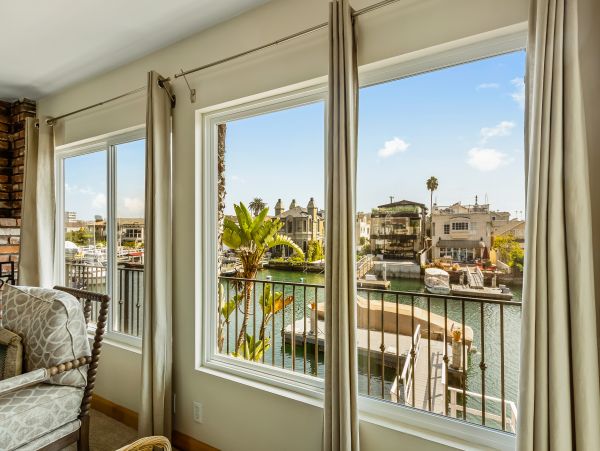 Newport Beach Home 983605
