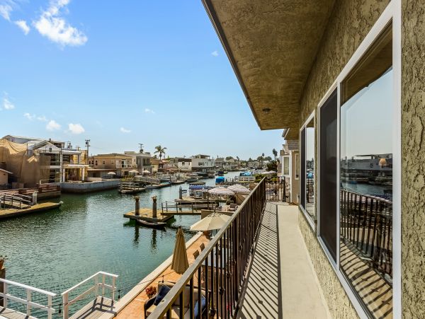 Newport Beach Home 983605