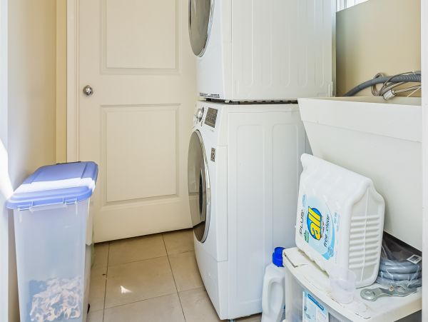 Newport Beach Home 983605