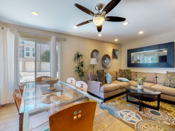 Newport Beach Home 983606