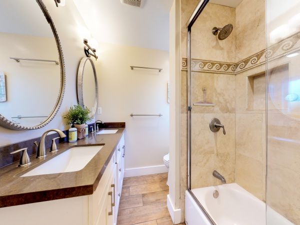 Newport Beach Home 983606