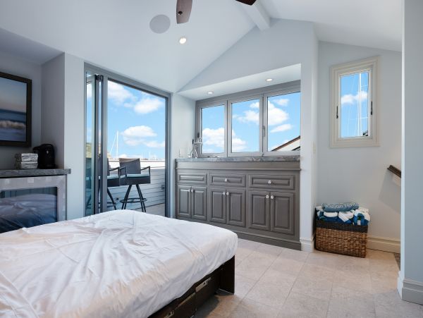 Newport Beach Home 983608