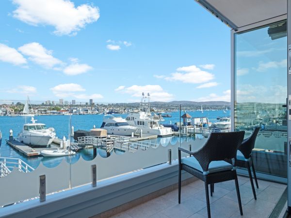 Newport Beach Home 983608