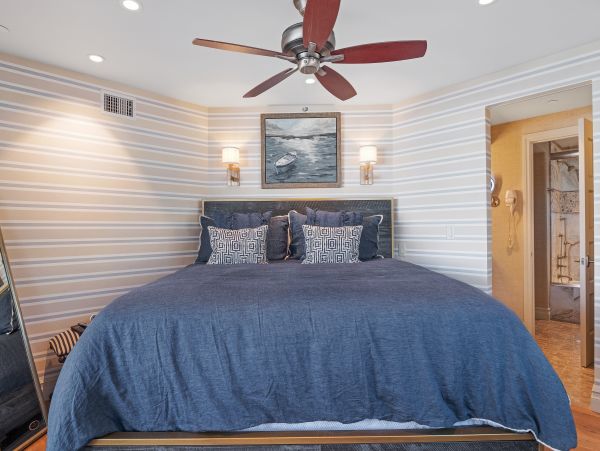Newport Beach Home 983608
