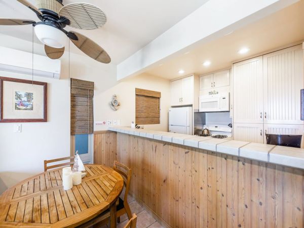 Newport Beach Home 983609