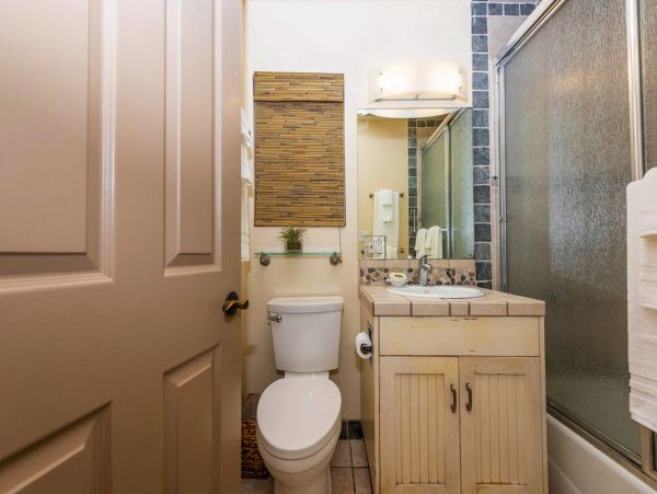 Newport Beach Home 983609