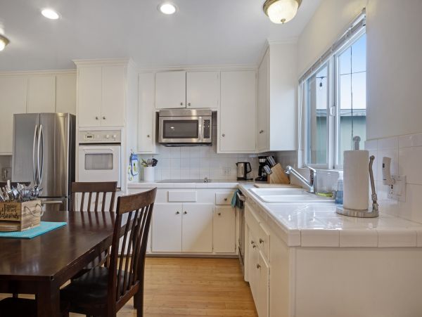 Newport Beach Home 983610