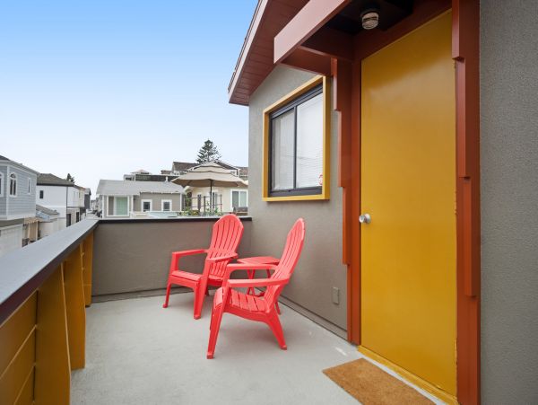 Newport Beach Home 983610