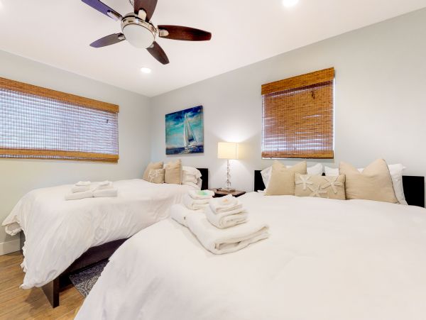 Newport Beach Home 983612