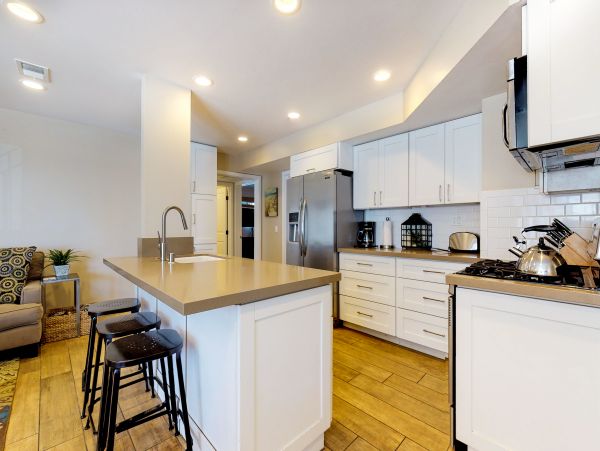 Newport Beach Home 983612
