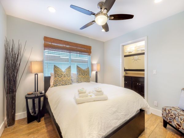 Newport Beach Home 983612
