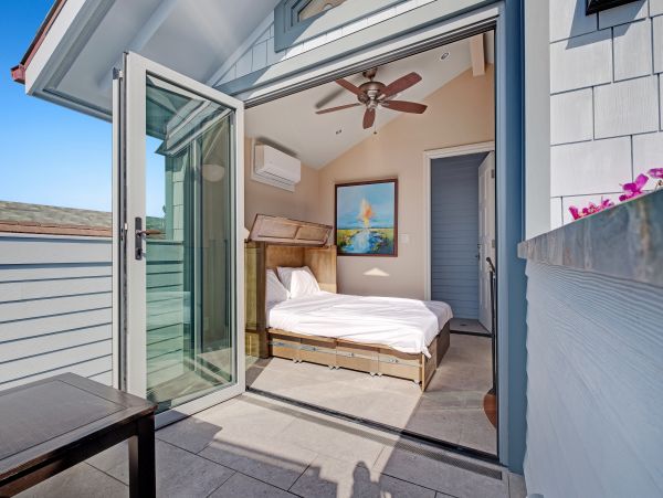 Newport Beach Home 983613