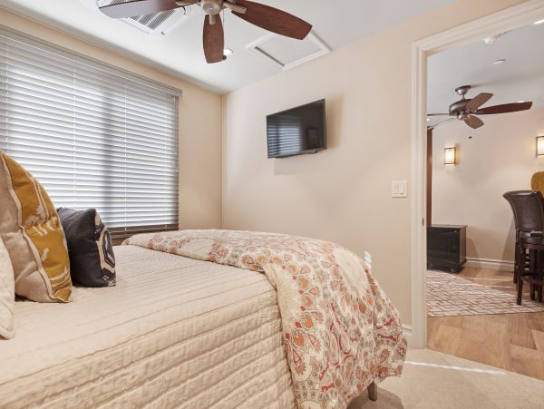 Newport Beach Home 983613