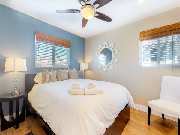 Newport Beach Home 983614