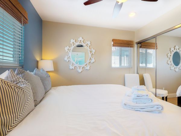 Newport Beach Home 983614
